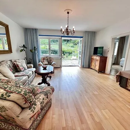 Dom wakacyjny House Bei Baden Siegenfeld