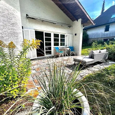 House Bei Baden Сasa de vacaciones *