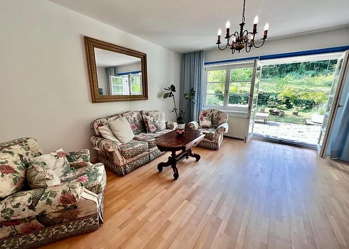 Сasa de vacaciones House Bei Baden