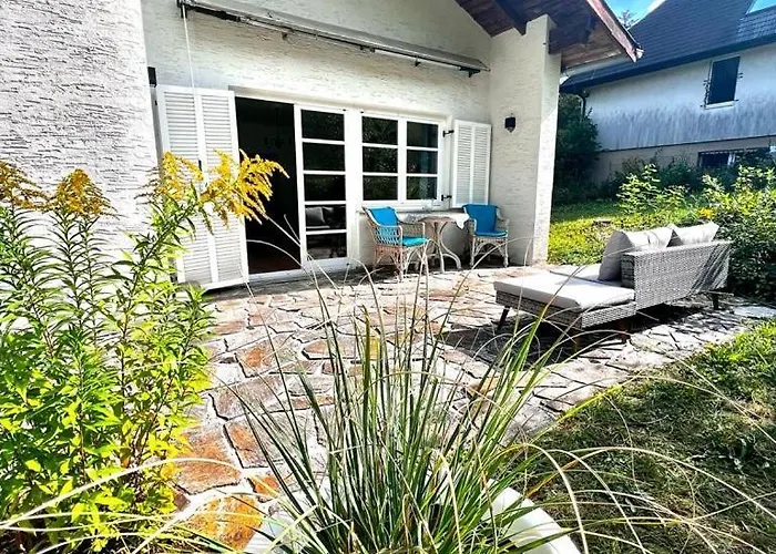 House Bei Baden Сasa de vacaciones *